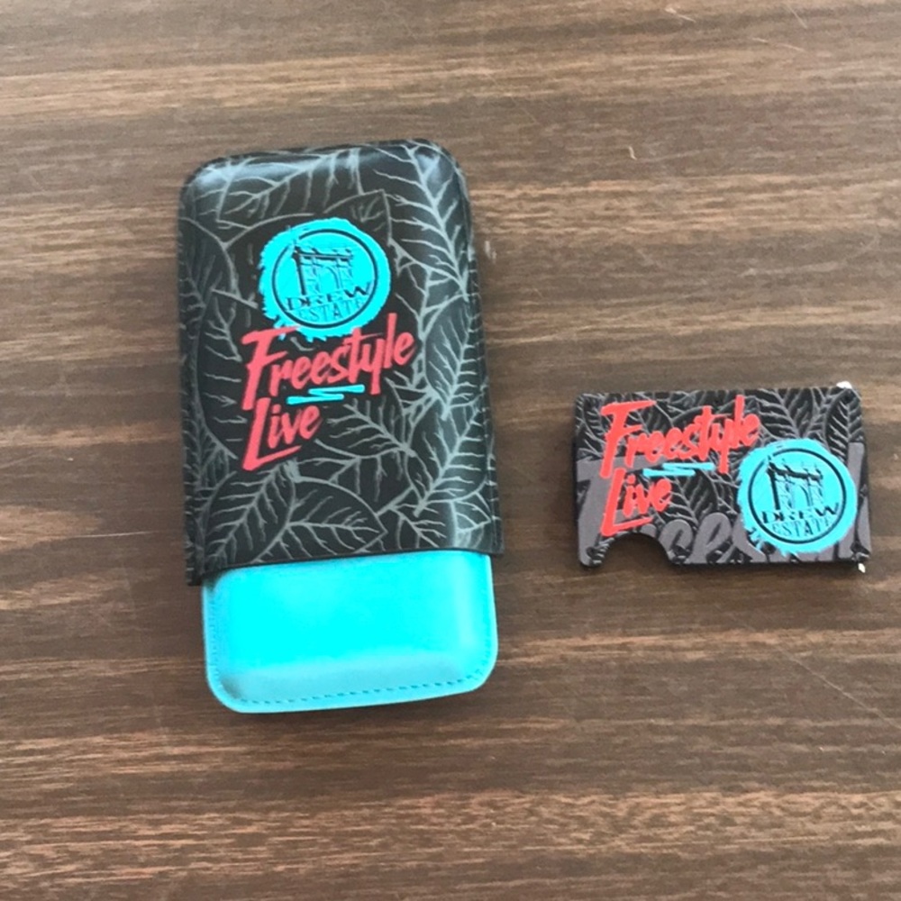 Drew Estate Freestyle Live swag accessory set - includes cigar case & money clip